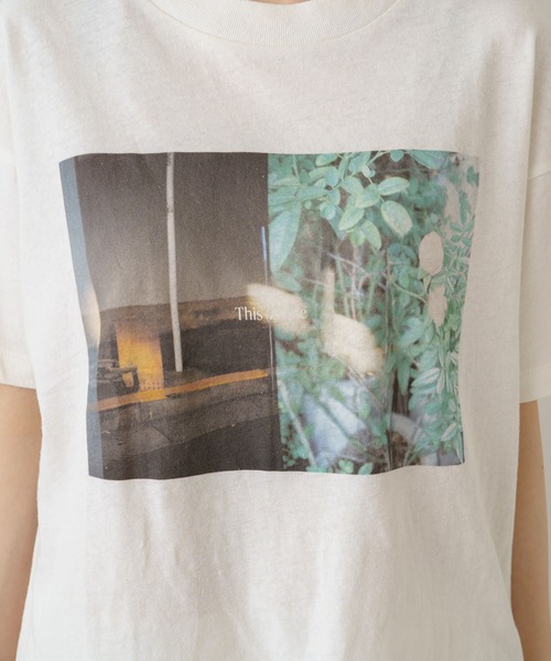 Kastane(カスタネ)の「【Yuri Hanamoriコラボ】フォトTEE(Tシャツ/カットソー・レディース・イエロー/オフホワイト・FREE)」の12枚目の写真