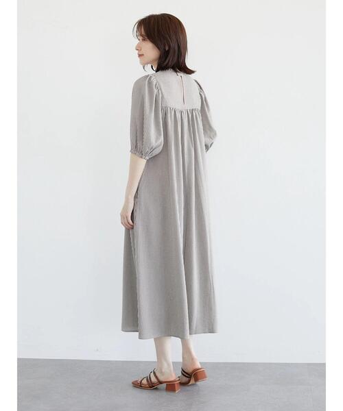 Sugar spoon（シュガースプーン）の「・SUGAR SPOON ストライプシャーリングワンピ（ワンピース・レディース・ベージュ/グリーン・FREE）」の4枚目の写真