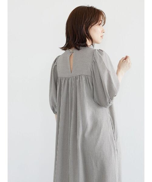 Sugar spoon（シュガースプーン）の「・SUGAR SPOON ストライプシャーリングワンピ（ワンピース・レディース・ベージュ/グリーン・FREE）」の8枚目の写真