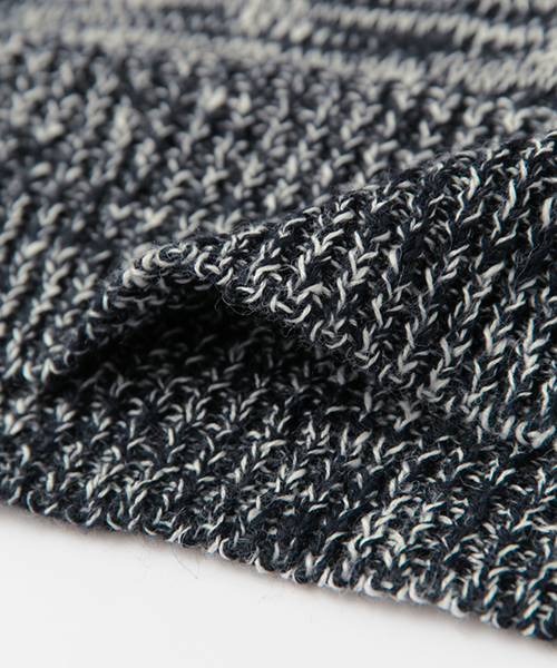 URBAN RESEARCH DOORS MENS（アーバンリサーチ ドアーズ メンズ）の「DOORS 綿麻スラブC/Nニット（ニット/セーター・メンズ・ネイビー/ベージュ・40/38）」の11枚目の写真