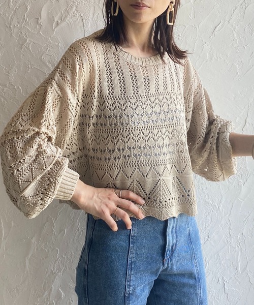She's Closet(シーズクローゼット)の「リネンタッチ透かし編みボリュームスリーブショート丈長袖サマーニット(ニット/セーター・レディース・チャコールグレー/ベージュ/アイボリー/オリーブ・FREE)」の2枚目の写真