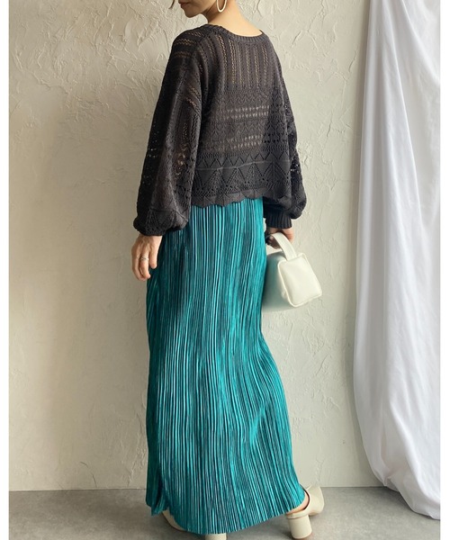 She's Closet(シーズクローゼット)の「リネンタッチ透かし編みボリュームスリーブショート丈長袖サマーニット(ニット/セーター・レディース・チャコールグレー/ベージュ/アイボリー/オリーブ・FREE)」の9枚目の写真