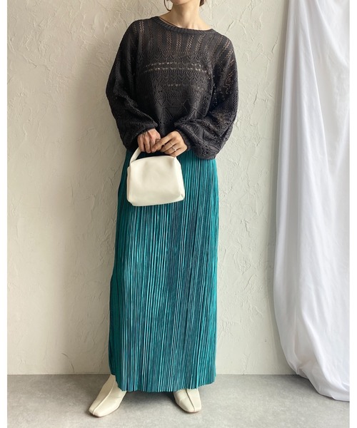 She's Closet(シーズクローゼット)の「リネンタッチ透かし編みボリュームスリーブショート丈長袖サマーニット(ニット/セーター・レディース・チャコールグレー/ベージュ/アイボリー/オリーブ・FREE)」の14枚目の写真
