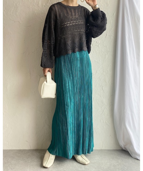 She's Closet(シーズクローゼット)の「リネンタッチ透かし編みボリュームスリーブショート丈長袖サマーニット(ニット/セーター・レディース・チャコールグレー/ベージュ/アイボリー/オリーブ・FREE)」の17枚目の写真