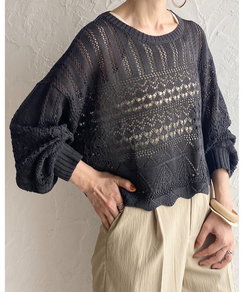 She's Closet(シーズクローゼット)の「リネンタッチ透かし編みボリュームスリーブショート丈長袖サマーニット(ニット/セーター・レディース・チャコールグレー/ベージュ/アイボリー/オリーブ・FREE)」の18枚目の写真