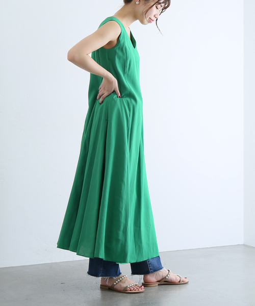 La TOTALITE（ラトータリテ）の「フレアマキシワンピース（ワンピース・レディース・チャコールグレー/ブラック/ピンク/グリーン・38/36）」の3枚目の写真