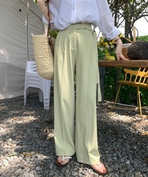 ピンタックストラップワイドスラックス
