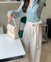 ピンタックストラップワイドスラックス