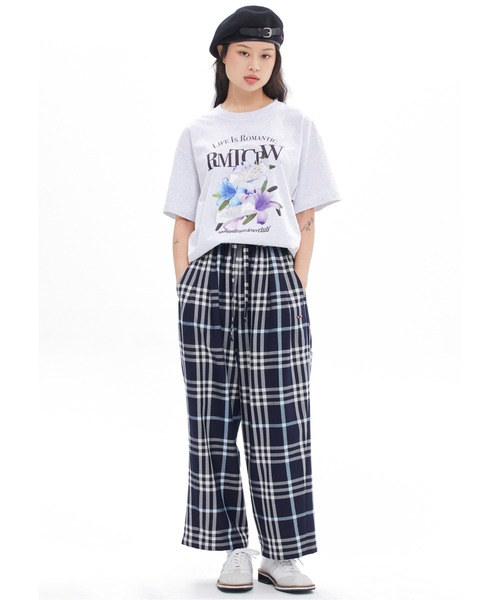 ROMANTIC CROWN(ロマンティッククラウン)の「【ROMANTIC CROWN】PASTEL LILY TEE / ロマンティッククラウン パステル リリー フラワー グラフィック Tシャツ(Tシャツ/カットソー・メンズ・ネイビー/ライトグレー/ライトイエロー・SMALL/X-LARGE/LARGE/MEDIUM)」の21枚目の写真