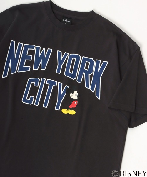 Disney(ディズニー)の「Disney/ディズニー ミッキーマウス ビッグシルエット カレッジロゴ Tシャツ(Tシャツ/カットソー・メンズ・ホワイト系その他/ホワイト系その他3/イエロー/ホワイト系その他2/パープル/ブラック系その他/スミクロ/ホワイト・L/M)」の6枚目の写真