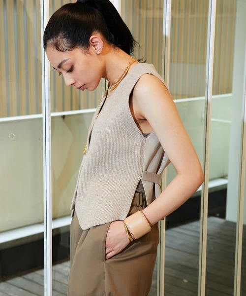 Whim Gazette（ウィムガゼット）の「【GEMINI】ニットベスト（ベスト・レディース・ライトグレー/ベージュ・FREE）」の15枚目の写真