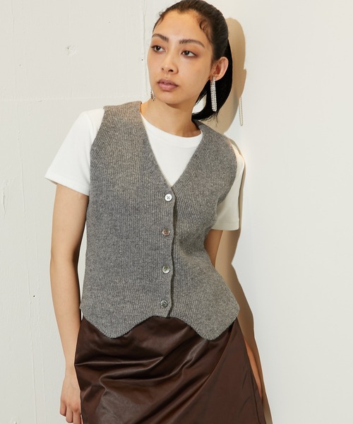 Whim Gazette（ウィムガゼット）の「【GEMINI】ニットベスト（ベスト・レディース・ライトグレー/ベージュ・FREE）」の22枚目の写真