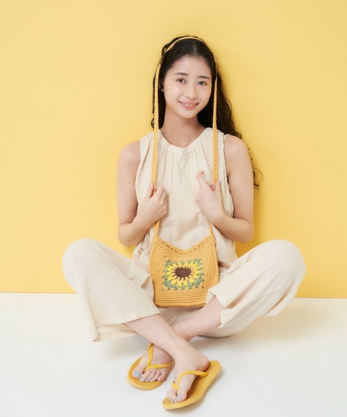 MERLOT（メルロー）の「ノースリギャザーロンパース（つなぎ/オールインワン・レディース・ブラック/グリーン/ナチュラル・SMALL/FREE）」の3枚目の写真