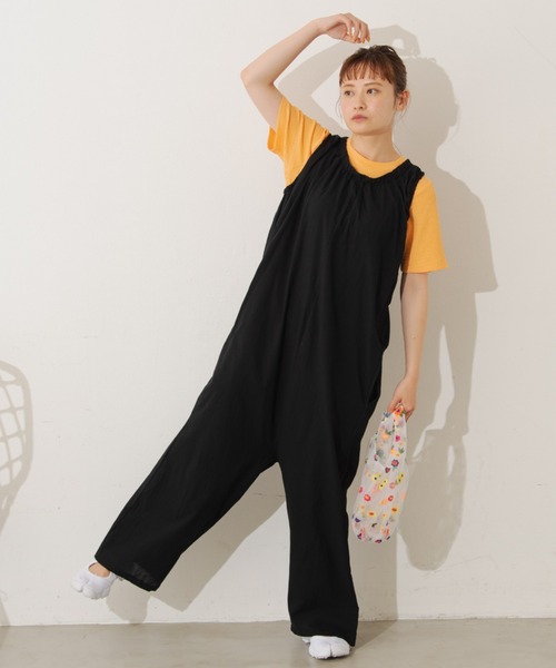 MERLOT（メルロー）の「ノースリギャザーロンパース（つなぎ/オールインワン・レディース・ブラック/グリーン/ナチュラル・SMALL/FREE）」の13枚目の写真