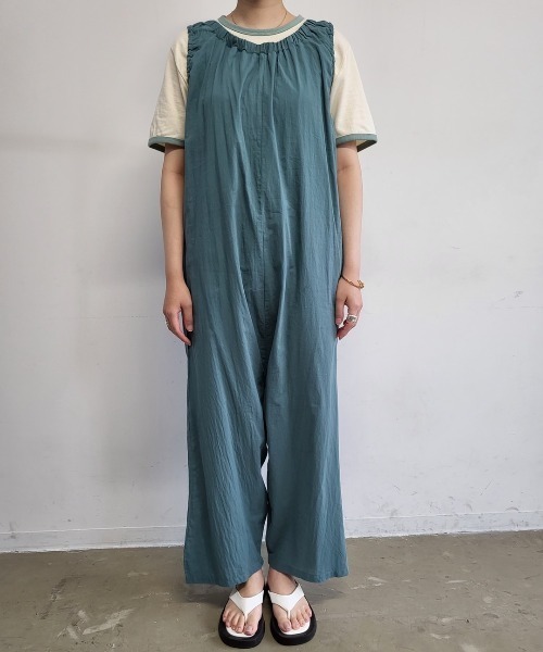 MERLOT（メルロー）の「ノースリギャザーロンパース（つなぎ/オールインワン・レディース・ブラック/グリーン/ナチュラル・SMALL/FREE）」の11枚目の写真