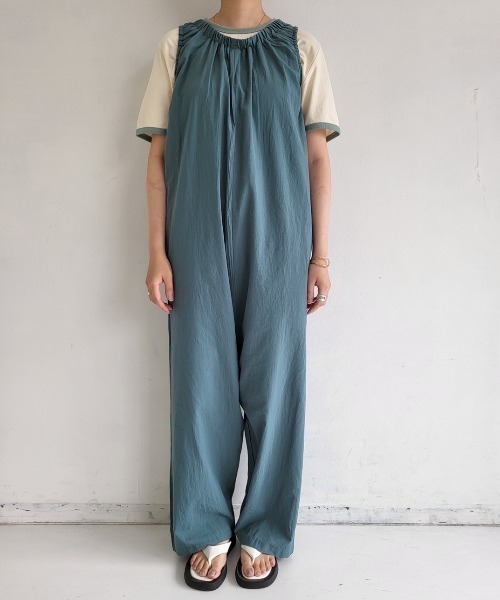 MERLOT（メルロー）の「ノースリギャザーロンパース（つなぎ/オールインワン・レディース・ブラック/グリーン/ナチュラル・SMALL/FREE）」の9枚目の写真