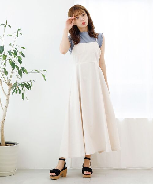 MAJESTIC LEGON(マジェスティックレゴン)の「レディメロウノースリトップス(Tシャツ/カットソー・レディース・ブラック/オフホワイト/ブルー/グレイッシュベージュ・MEDIUM)」の7枚目の写真
