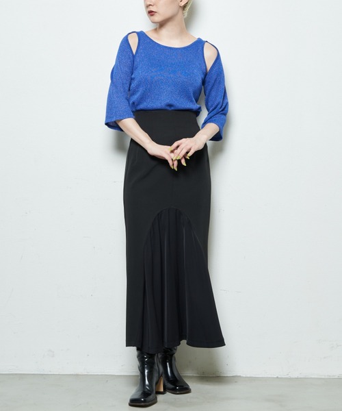 Solace（ソレイス）の「ショルダーカットオープンニットトップス（ニット/セーター・レディース・ブラック/ブルー/ナチュラル・FREE）」の12枚目の写真