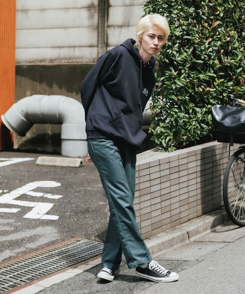 FRUIT OF THE LOOM（フルーツオブザルーム）の「FRUIT OF THE LOOM/フルーツオブザルーム FTL×ROOP TOKYO 別注 グラフィックパーカー フーディ（パーカー・レディース・ブラック×ホワイト/グレー/ホワイト×ブラック・L/XL/S/M）」の4枚目の写真