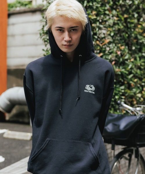 FRUIT OF THE LOOM（フルーツオブザルーム）の「FRUIT OF THE LOOM/フルーツオブザルーム FTL×ROOP TOKYO 別注 グラフィックパーカー フーディ（パーカー・レディース・ブラック×ホワイト/グレー/ホワイト×ブラック・L/XL/S/M）」の7枚目の写真