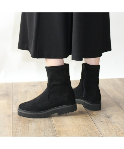 Fin（フィン）の「タンクソールストレッチブーツ【低反発スポンジ入り】（ブーツ・レディース・ブラック/ブラウン/ブラック系その他・LL/S/M/L）」の11枚目の写真