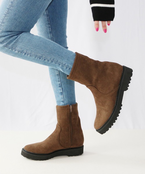 Fin（フィン）の「タンクソールストレッチブーツ【低反発スポンジ入り】（ブーツ・レディース・ブラック/ブラウン/ブラック系その他・LL/S/M/L）」の21枚目の写真