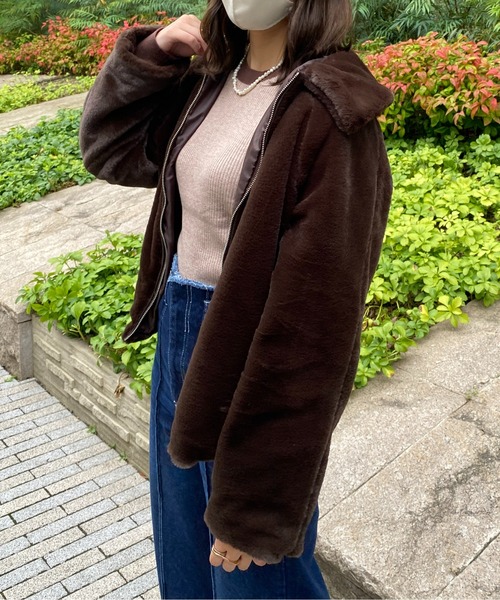 CPCM（シーピーシーエム）の「襟付きファーブルゾン（ブルゾン・レディース・ブラウン/アイボリー/グレイッシュベージュ・FREE）」の11枚目の写真