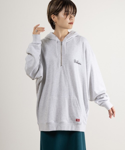Dickies(ディッキーズ)の「【DICKIES/ディッキーズ】ワンポイント刺繍ハーフジップフーディ/パーカー/ビッグシルエット(パーカー・メンズ・ブラック/グレー/ブラウン/ベージュ/グリーン/イエロー/ブルー・M/L/XL)」の12枚目の写真
