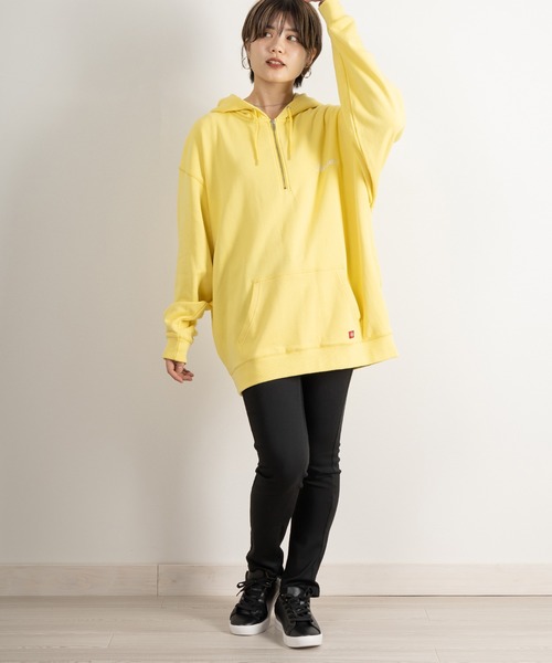 Dickies(ディッキーズ)の「【DICKIES/ディッキーズ】ワンポイント刺繍ハーフジップフーディ/パーカー/ビッグシルエット(パーカー・メンズ・ブラック/グレー/ブラウン/ベージュ/グリーン/イエロー/ブルー・M/L/XL)」の20枚目の写真