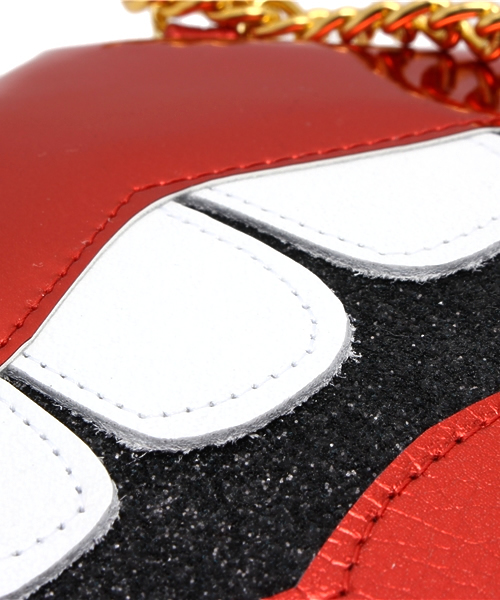 Ray BEAMS（レイビームス）の「guriguri / リップ ポシェット（ショルダーバッグ・レディース・レッド・ONE SIZE）」の5枚目の写真