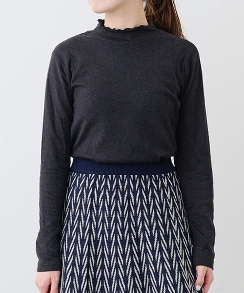 IEDIT(イディット)の「IEDIT 表側ウール混肌側コットン100%接結素材のやわらかタッチハイネックトップス(Tシャツ/カットソー・レディース・オフホワイト/カーキ/ブラック・MEDIUM/X-LARGE/XX-LARGE/LARGE)」の3枚目の写真