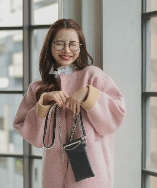 DONOBAN（ドノバン）の「【尾﨑 美紀×Donobanコラボ】パールドキュメントケース（ボディバッグ/ウエストポーチ・レディース・ブラック・ONESIZE）」の7枚目の写真