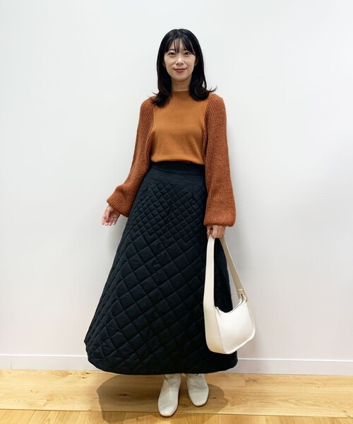 OPAQUE.CLIP（オペークドットクリップ）の「◆ウール混ボリューム袖デザインニット（ニット/セーター・レディース・ブラック/ホワイト系/オレンジ・38）」の21枚目の写真