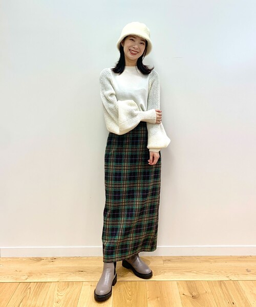 OPAQUE.CLIP（オペークドットクリップ）の「◆ウール混ボリューム袖デザインニット（ニット/セーター・レディース・ブラック/ホワイト系/オレンジ・38）」の7枚目の写真