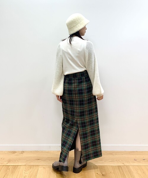 OPAQUE.CLIP（オペークドットクリップ）の「◆ウール混ボリューム袖デザインニット（ニット/セーター・レディース・ブラック/ホワイト系/オレンジ・38）」の9枚目の写真