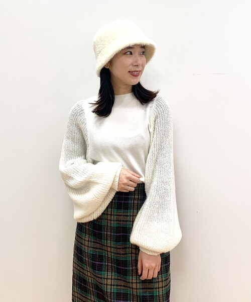 OPAQUE.CLIP（オペークドットクリップ）の「◆ウール混ボリューム袖デザインニット（ニット/セーター・レディース・ブラック/ホワイト系/オレンジ・38）」の10枚目の写真