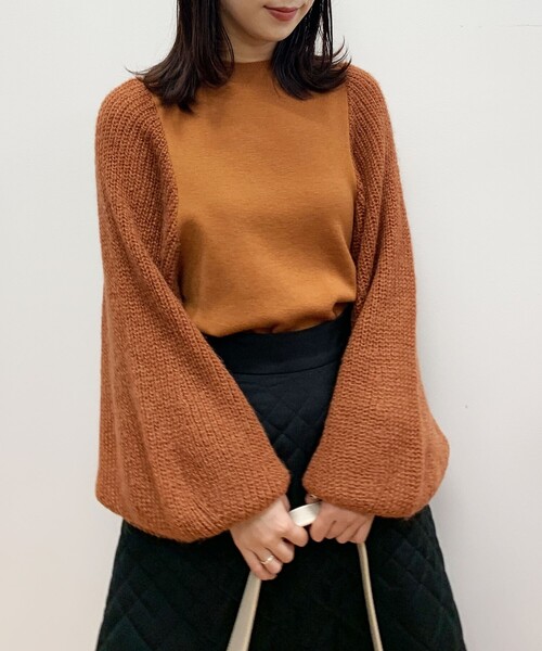OPAQUE.CLIP（オペークドットクリップ）の「◆ウール混ボリューム袖デザインニット（ニット/セーター・レディース・ブラック/ホワイト系/オレンジ・38）」の3枚目の写真