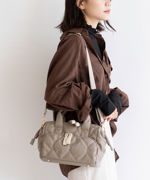 VitaFelice(ヴィータフェリーチェ)の「キルティング2wayミニショルダーバッグ(ショルダーバッグ・レディース・ブラック/オレンジ/ベージュ系その他/オフホワイト・FREE)」の10枚目の写真