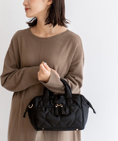 VitaFelice(ヴィータフェリーチェ)の「キルティング2wayミニショルダーバッグ(ショルダーバッグ・レディース・ブラック/オレンジ/ベージュ系その他/オフホワイト・FREE)」の7枚目の写真