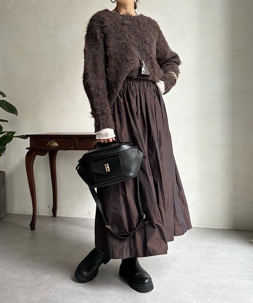 DouDou（ドゥドゥ）の「【WEB限定】タフタフレアスカート（スカート・レディース・ダークグリーン/オリーブ/ブラウン・FREE）」の4枚目の写真