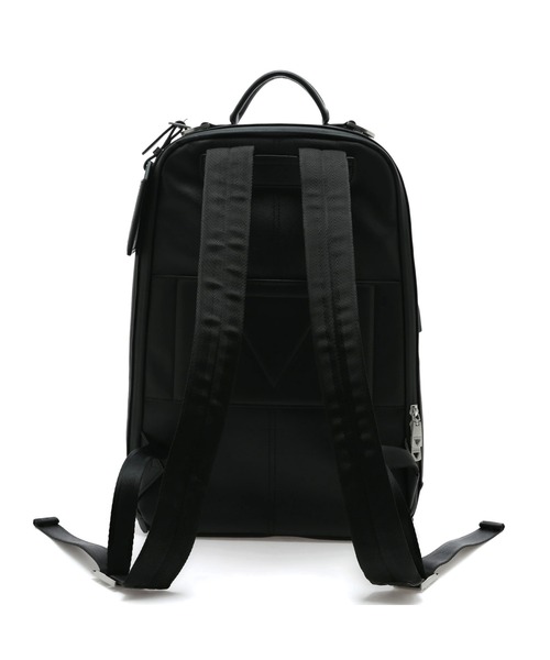 Guess（ゲス）の「CERTOSA Saffiano Smartbackpack（バックパック/リュック・メンズ・ブラック・ONE SIZE）」の21枚目の写真