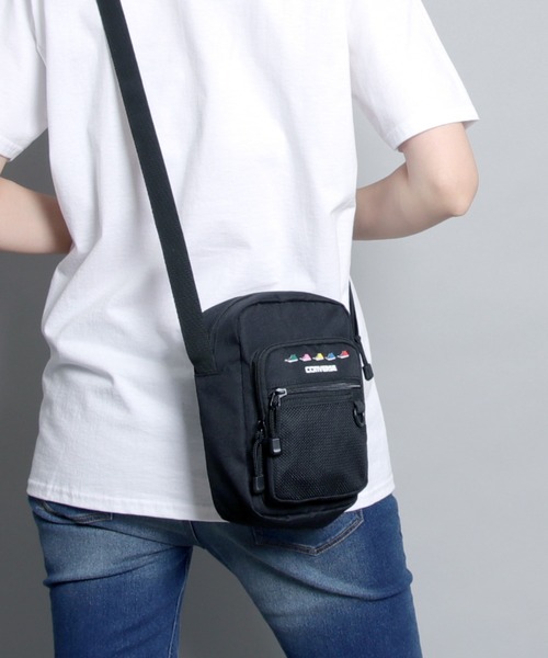 CONVERSE（コンバース）の「【CONVERSE/コンバース】SNEAKERS PRINT SHOULDER BAGスニーカープリントショルダーバッグ（ショルダーバッグ・レディース・ベージュ/ホワイト/ブラック・FREE）」の17枚目の写真
