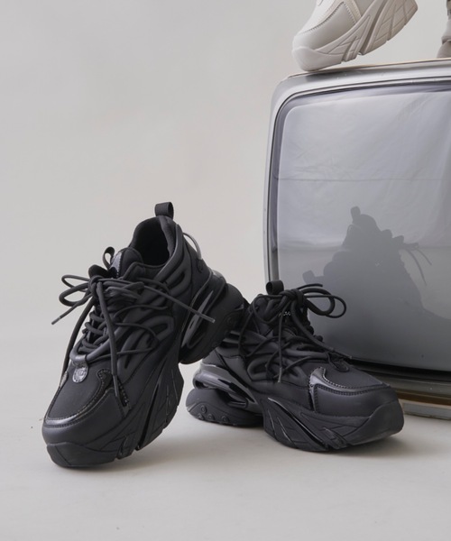 SHAGGIE（シャギー）の「ボリュームソールスニーカー（スニーカー・レディース・ナチュラル/ブラック・SMALL/MEDIUM/LARGE）」の13枚目の写真