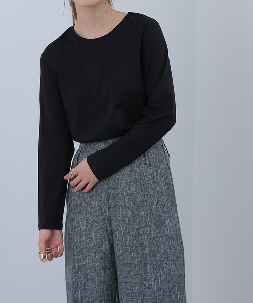 COLONY 2139（コロニートゥーワンスリーナイン）の「スマート長袖クルーTシャツ（Tシャツ/カットソー・レディース・ホワイト/ブラック/ライトグレー・SMALL/MEDIUM/LARGE）」の16枚目の写真