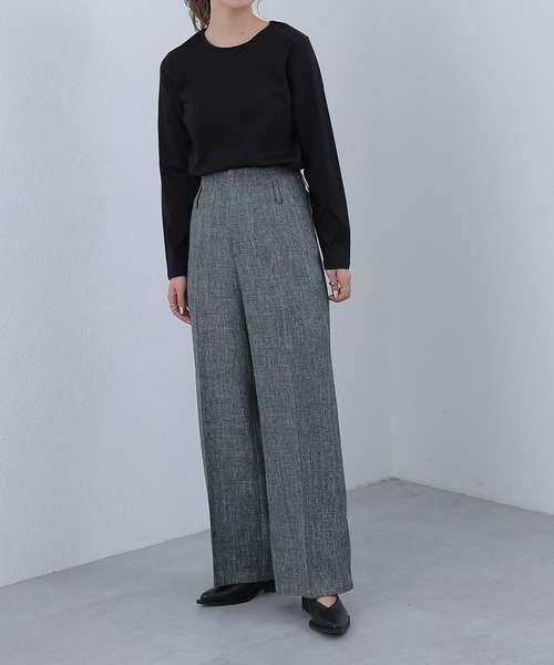 COLONY 2139（コロニートゥーワンスリーナイン）の「スマート長袖クルーTシャツ（Tシャツ/カットソー・レディース・ホワイト/ブラック/ライトグレー・SMALL/MEDIUM/LARGE）」の19枚目の写真