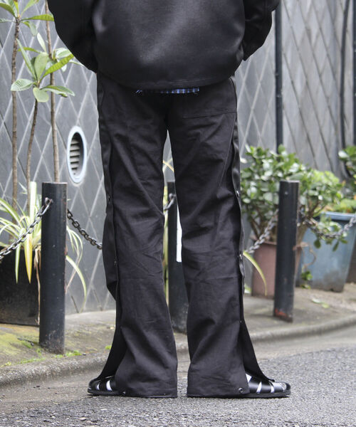GLOSTER（グロスター）の「【GLOSTER/グロスター】サイドスナップフレアパンツ サイドスリット セットアップ対応（その他パンツ・メンズ・ブラック・M/L）」の4枚目の写真
