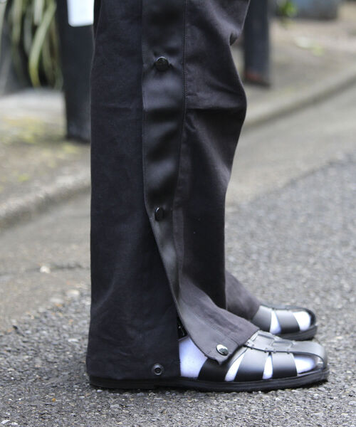 GLOSTER（グロスター）の「【GLOSTER/グロスター】サイドスナップフレアパンツ サイドスリット セットアップ対応（その他パンツ・メンズ・ブラック・M/L）」の11枚目の写真