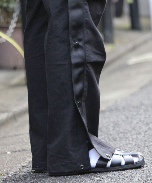 GLOSTER（グロスター）の「【GLOSTER/グロスター】サイドスナップフレアパンツ サイドスリット セットアップ対応（その他パンツ・メンズ・ブラック・M/L）」の12枚目の写真