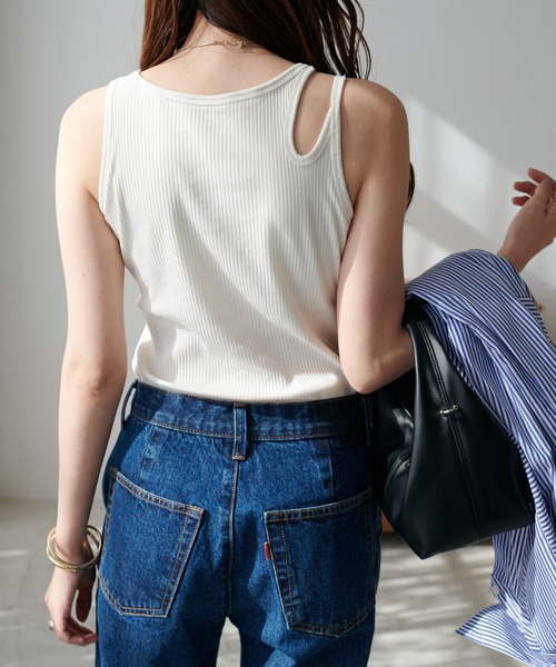 DISCOAT（ディスコート）の「リブスリットアメスリタンクトップ（タンクトップ・レディース・ブラック/モカ/アイボリー/サックスブルー・MEDIUM/LARGE）」の10枚目の写真