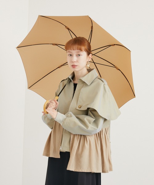 Paradise Picnic(パラダイスピクニック)の「タッセル付きバンブーハンドル長雨傘(長傘・レディース・ベージュ/イエロー/ネイビー/パープル/レッド・FREE)」の6枚目の写真